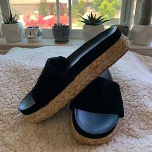 Platform sandals